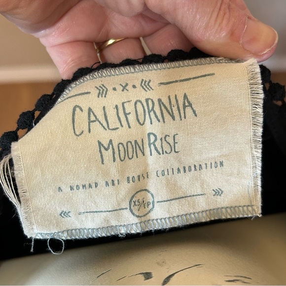 California MoonRise Rayon xs dress - Picture 3 of 7